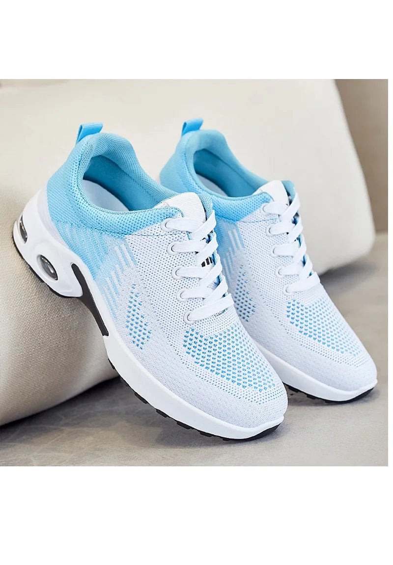 Women's Sports Shoes